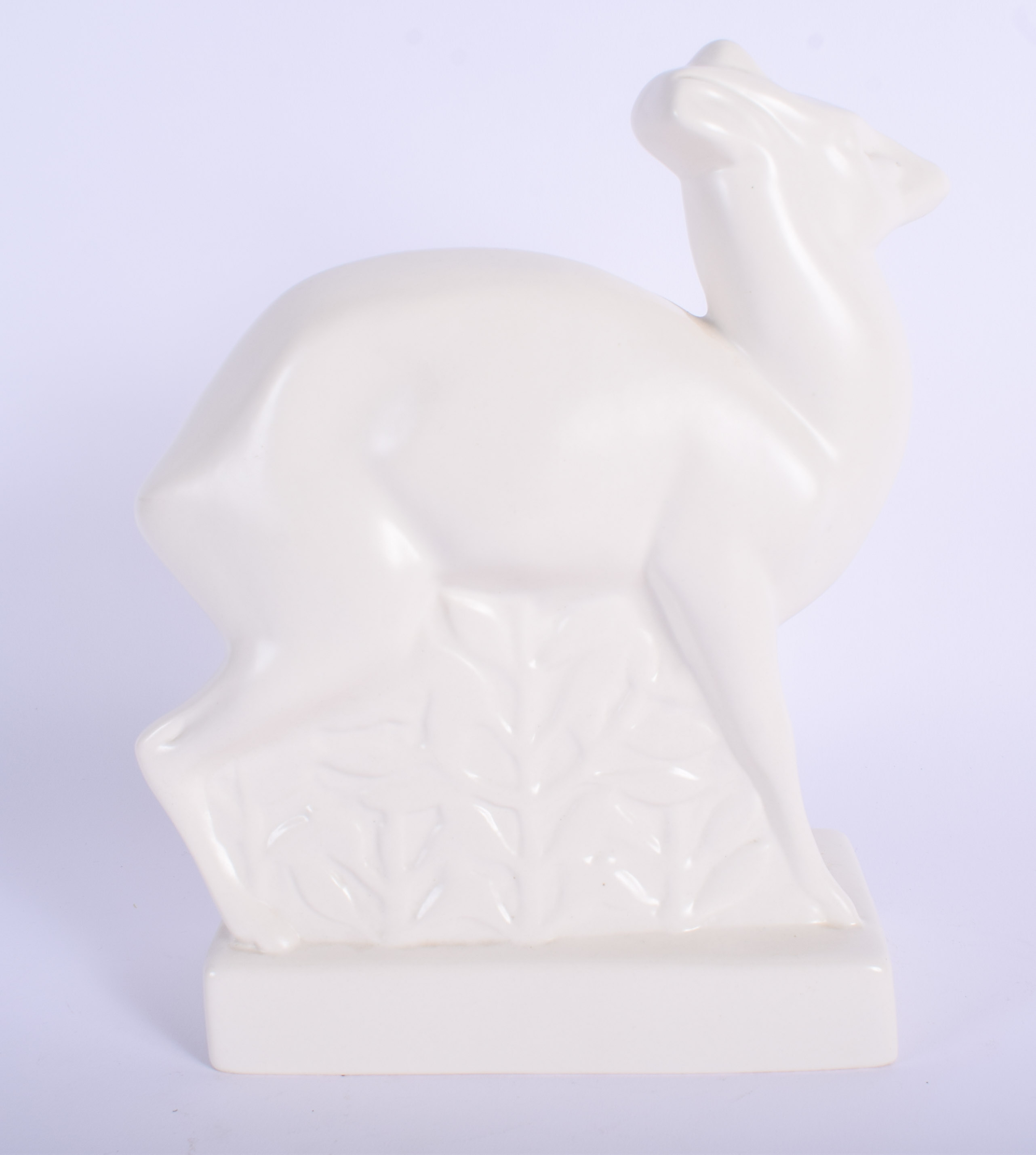 A 1930S WEDGWOOD WHITE GLAZED POTTERY FIGURE OF A DEER designed by John Skeaping. 16 cm x 21 cm. - Image 2 of 3