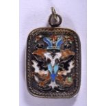 A CONTINENTAL SILVER AND ENAMEL PENDANT. 10 grams. 3.5 cm x 2.75 cm.