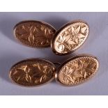 A PAIR OF VINTAGE 9CT GOLD CUFFLINKS. 2.8 grams.