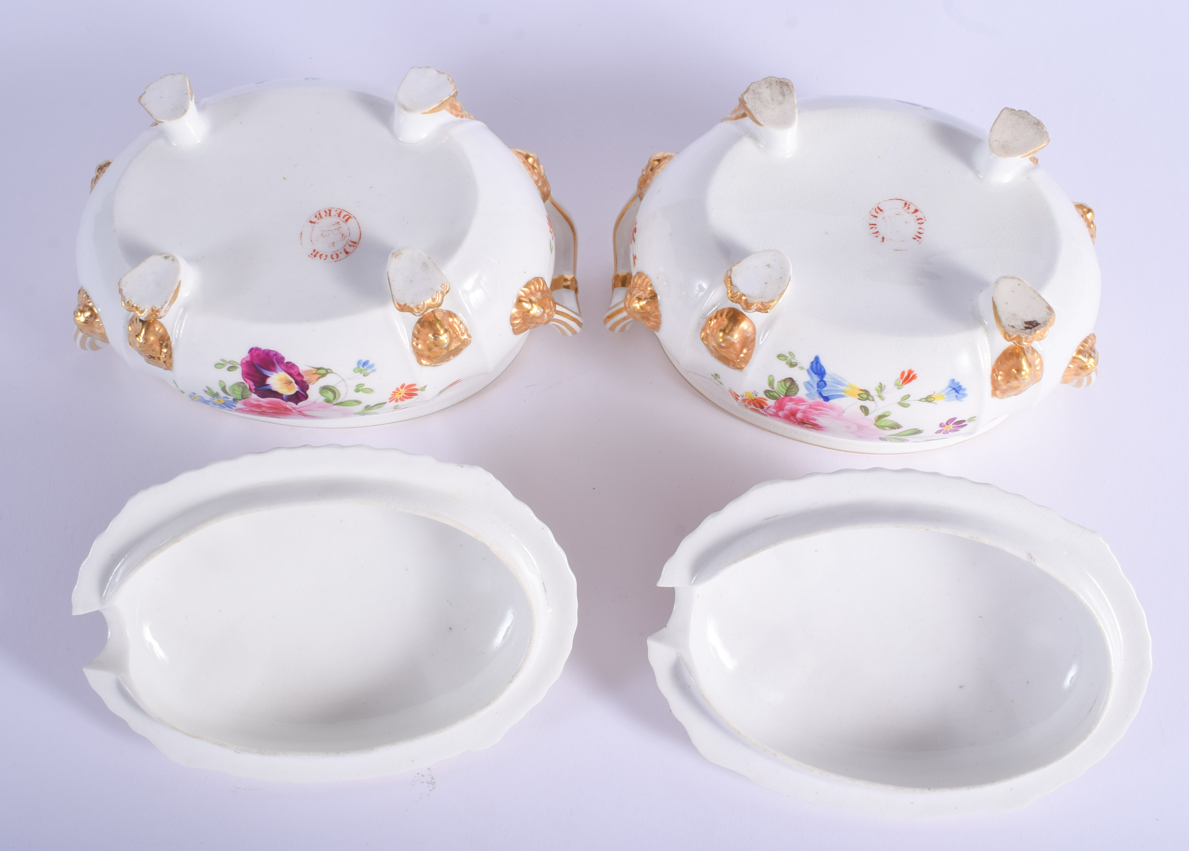 A PAIR OF EARLY 19TH CENTURY DERBY PORCELAIN TUREENS AND COVERS painted with flowers. 18 cm x 15 cm. - Image 4 of 4