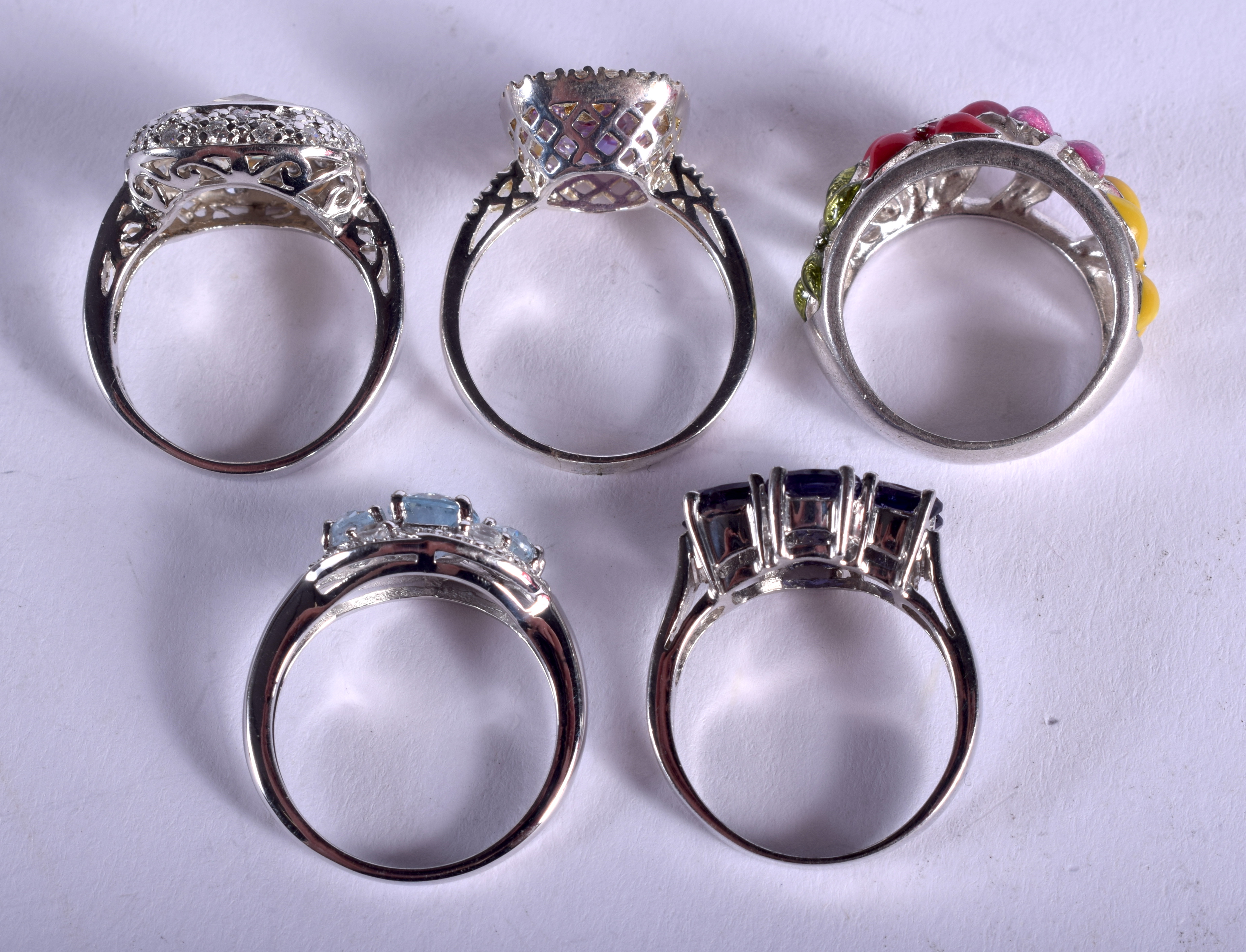 FIVE SILVER RINGS. (5) - Image 2 of 2