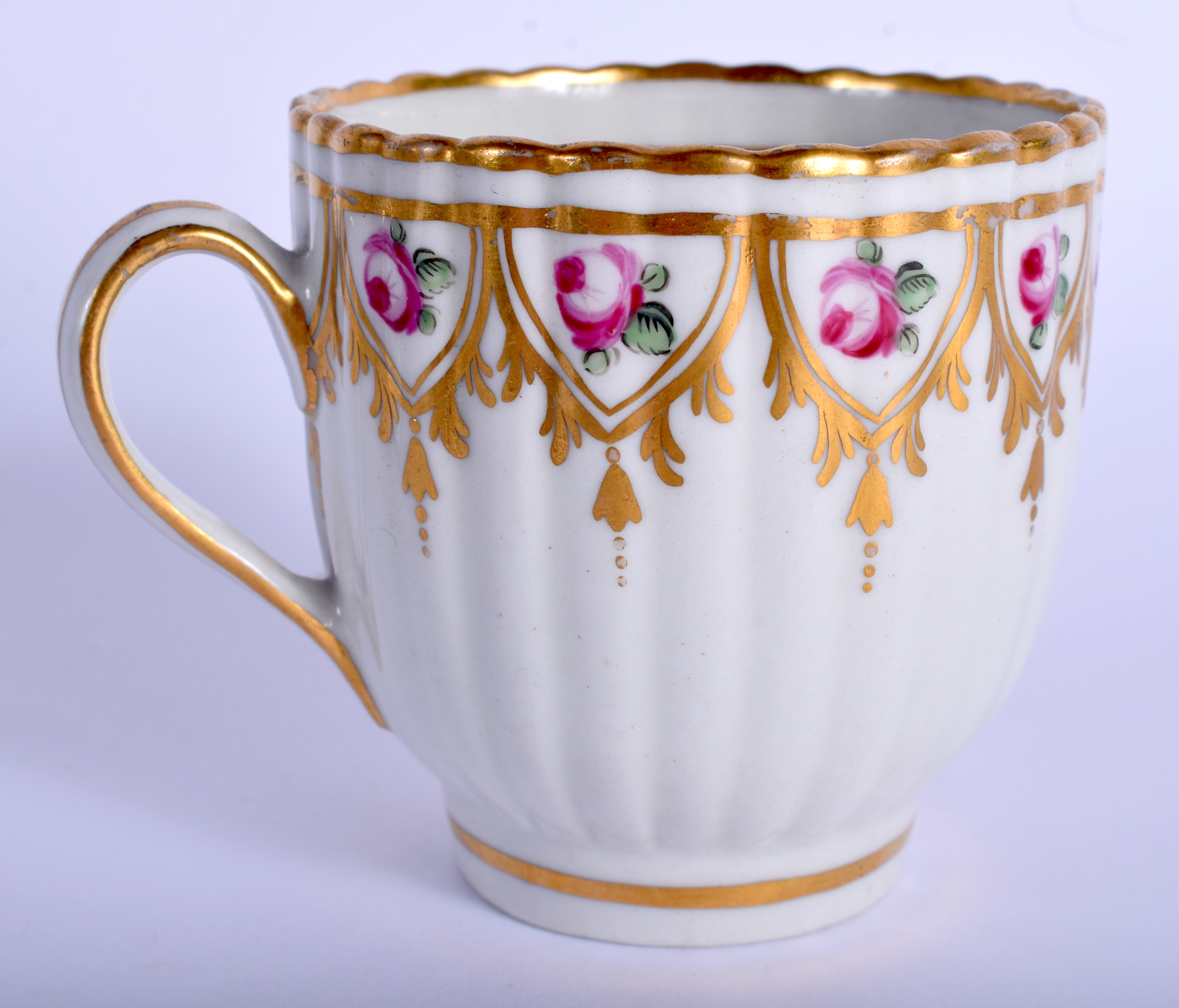 18th c. English porcelain coffee cup probably Worcester. 6.5cm high - Image 2 of 3