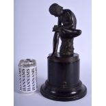 A 19TH CENTURY EUROPEAN BRONZE FIGURE OF THE THORN PICKER upon an ebonised base. Bronze 21 cm x 9 cm