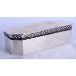 A LATE VICTORIAN SILVER BOX. Birmingham 1897. 115 grams. 10 cm x 5 cm.