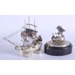 TWO EARLY 20TH CENTURY CONTINENTAL SILVER BOATS one upon a stand. Weighable silver 161 grams. Larges
