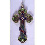 A CONTINENTAL SILVER AND ENAMEL CROSS. 5 cm x 3.25 cm.