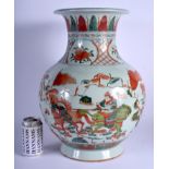 A LARGE CHINESE FAMILLE VERTE PORCELAIN VASE 20th Century, bearing Wanli marks to rim, painted with