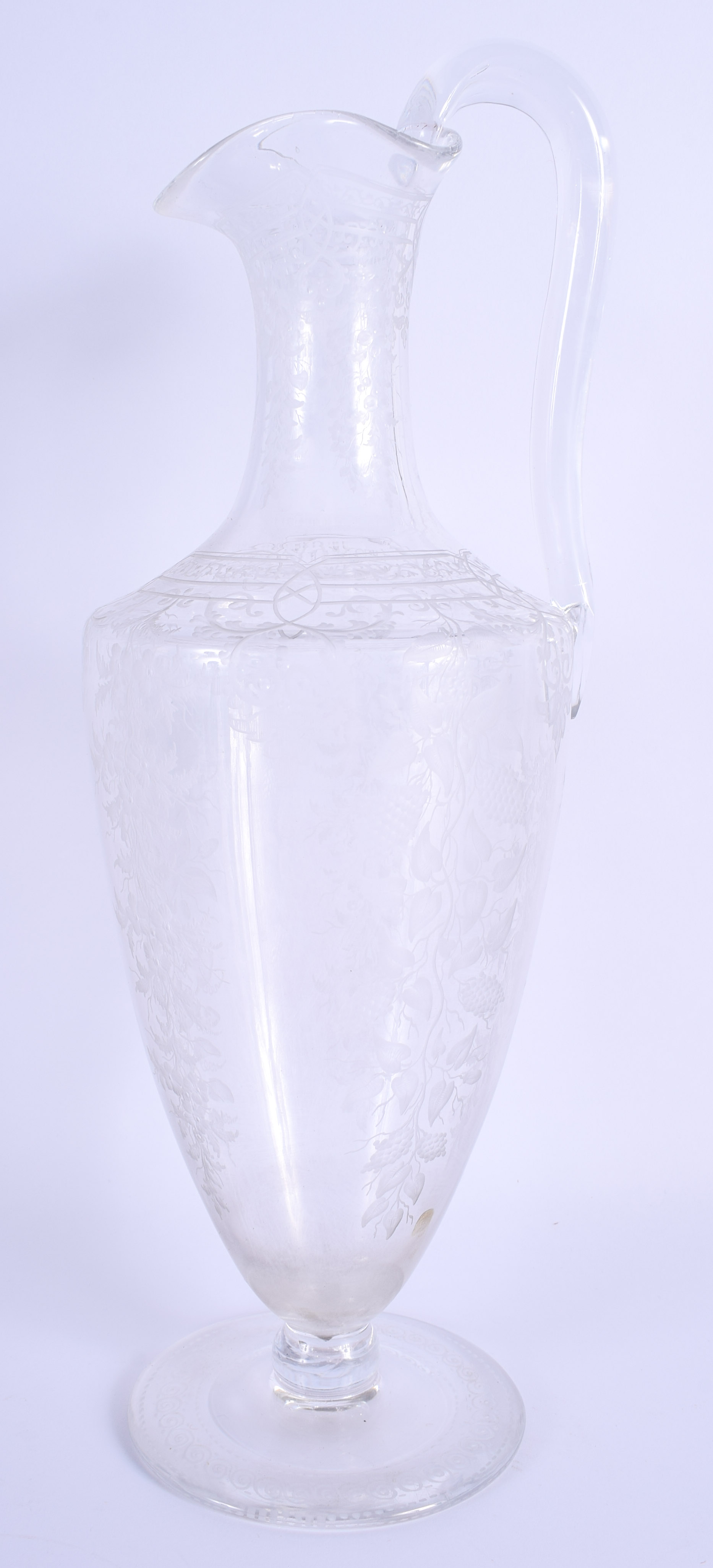 A FINE 19TH CENTURY ENGLISH CRYSTAL GLASS EWER by Stourbridge Richardson & Webb. 34 cm high. - Image 2 of 5