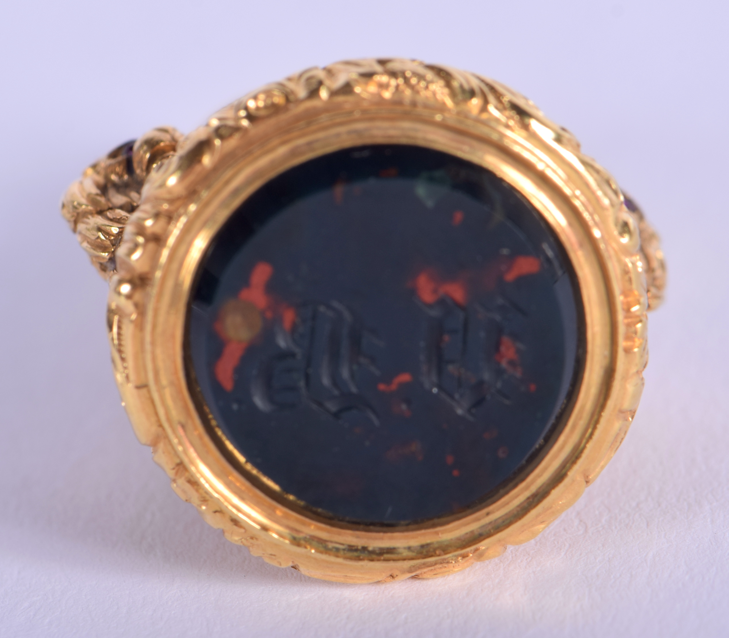 A FINE 19TH CENTURY 18CT GOLD AND BLOODSTONE AGATE SEAL of fabulous quality. 17.4 grams. 3.5 cm x 1. - Image 3 of 3