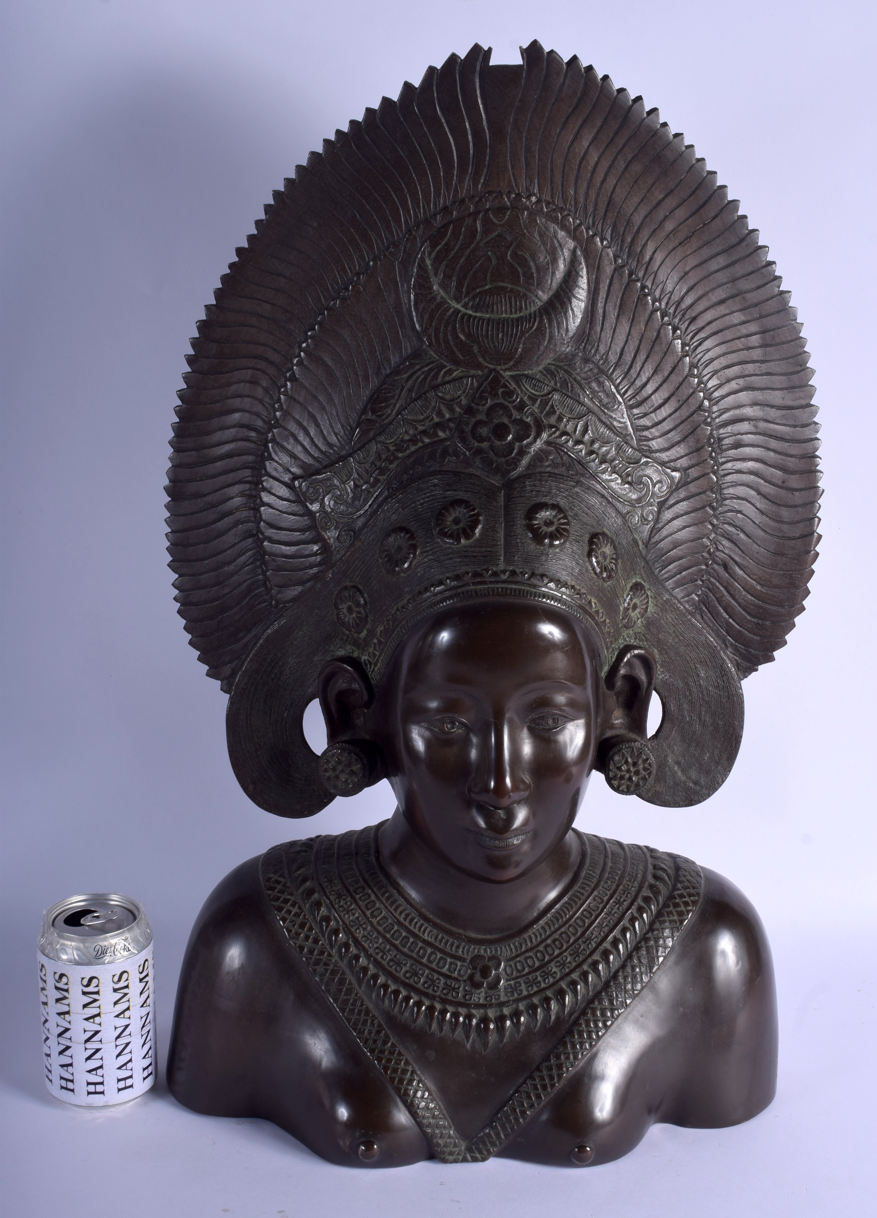 A VERY LARGE EARLY 20TH CENTURY SOUTH EAST ASIAN BRONZE BUST modelled as a female. 56 cm x 22 cm.