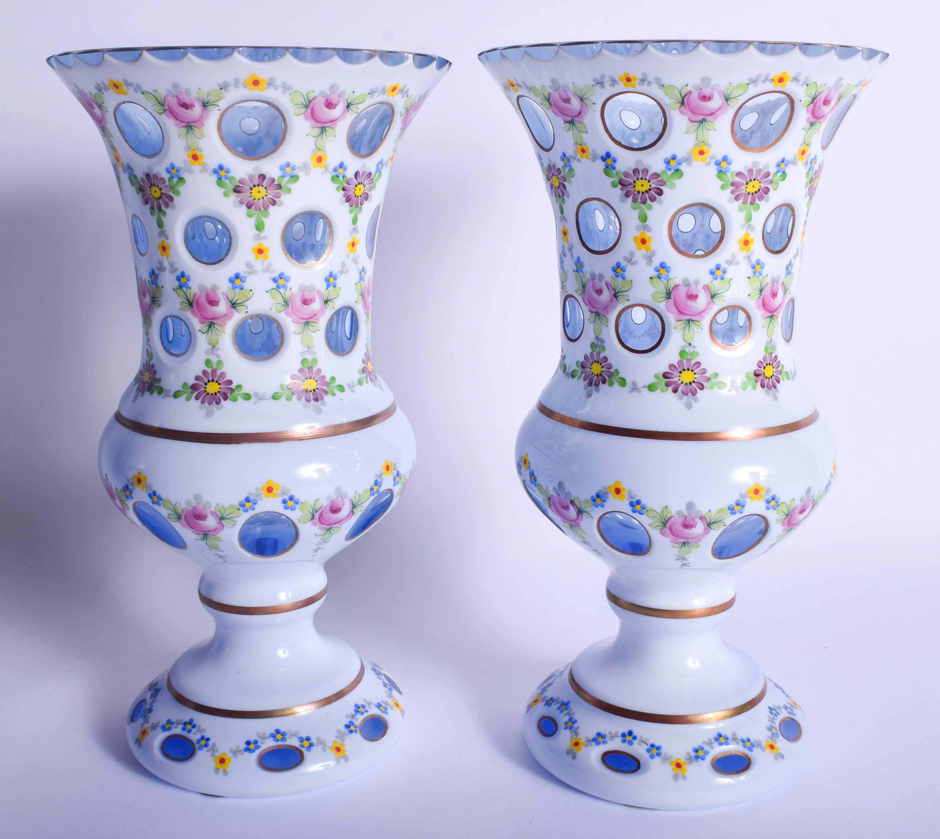 A LARGE PAIR OF BOHEMIAN ENAMELLED GLASS VASES painted with flowers and vines. 24 cm high. - Bild 2 aus 3