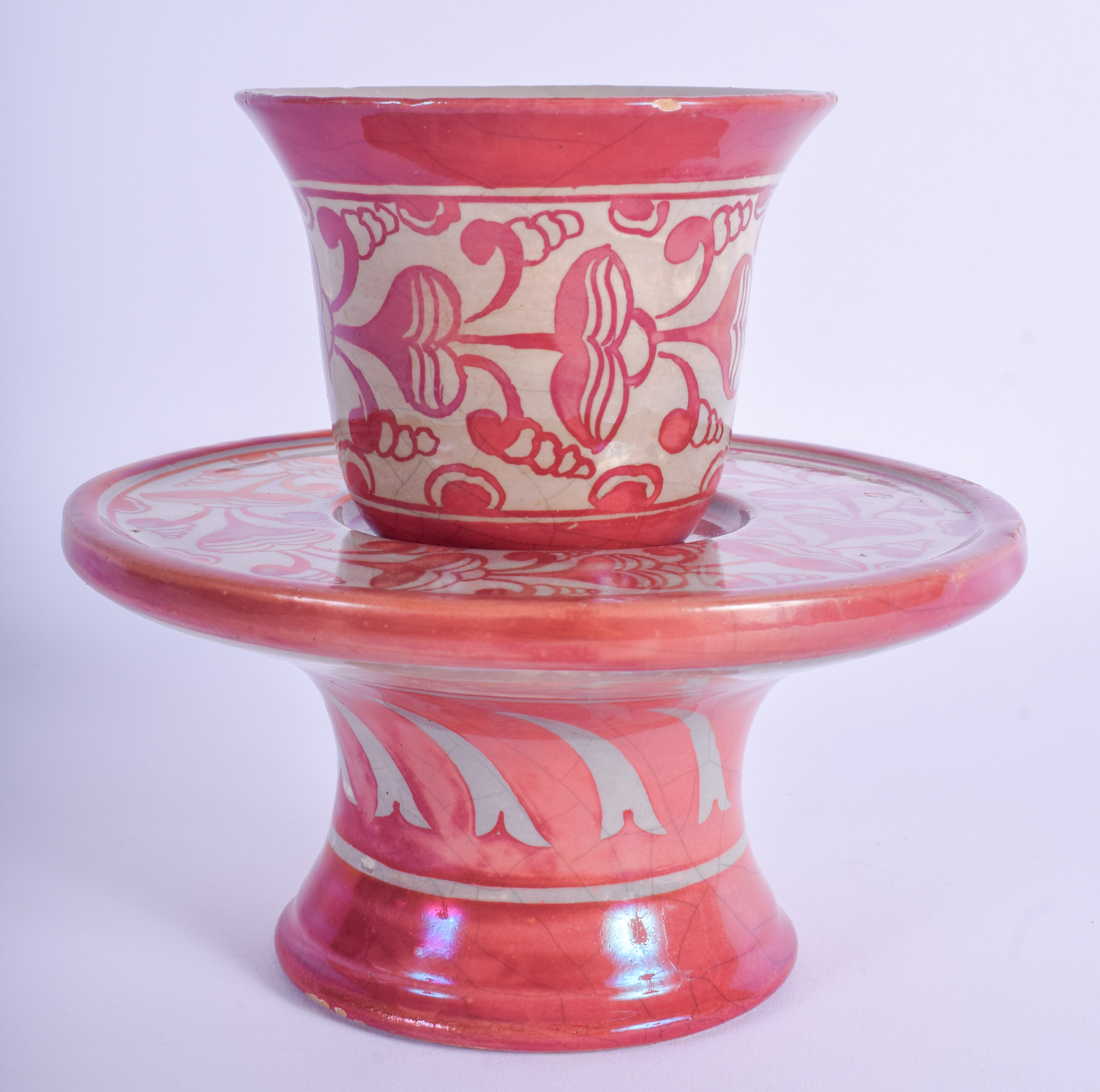 A RARE ANTIQUE CONTINENTAL HISPANO MORESQUE RED LUSTRE TEA BOWL ON STAND painted with flowers and vi