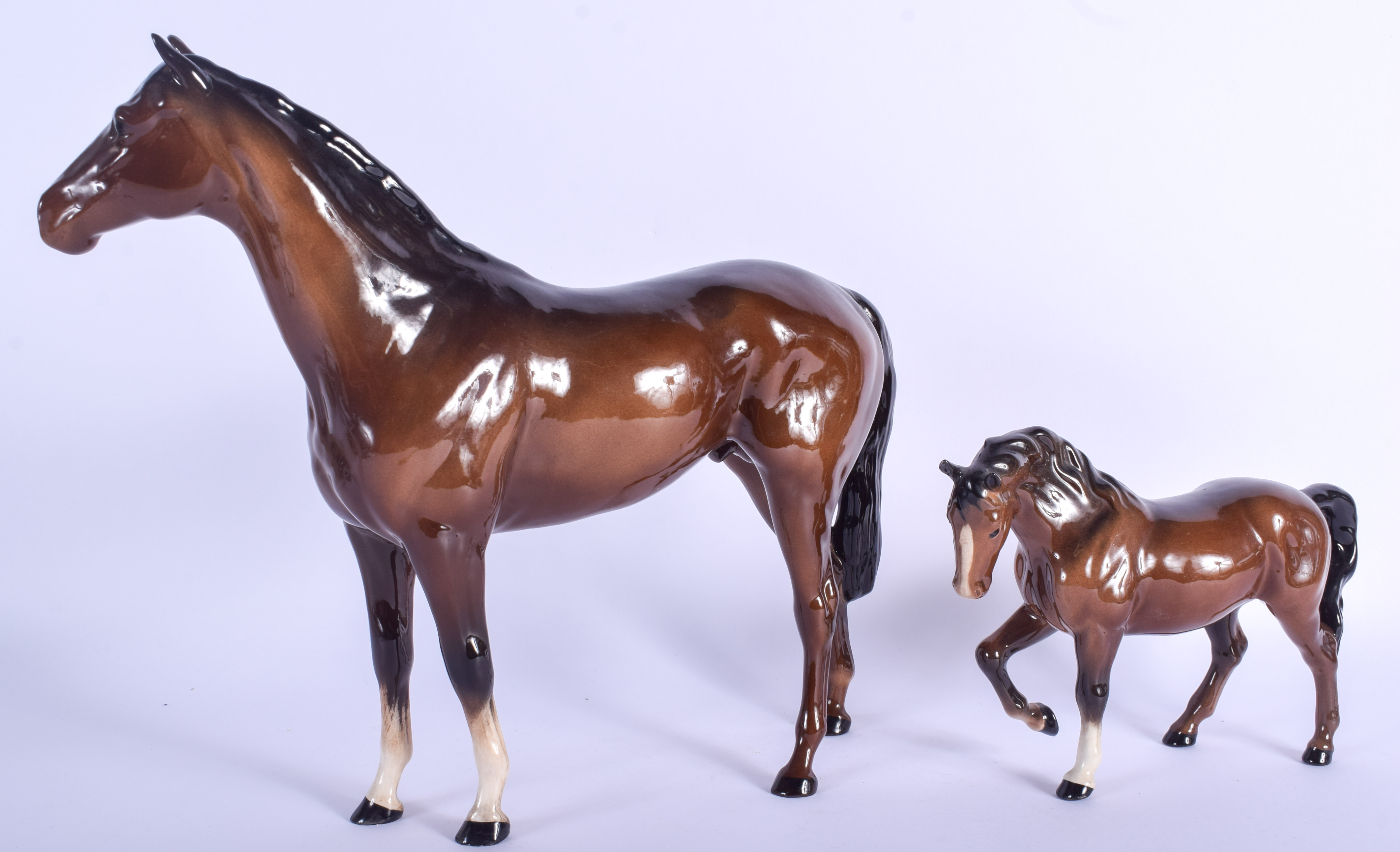 A RARE LARGE BESWICK PORCELAIN HORSE together with a smaller horse. Largest 33 cm x 30 cm. (2) - Image 2 of 4