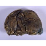 A BRASS RABBIT SNUFF BOX. 5 cm x 4.5 cm.