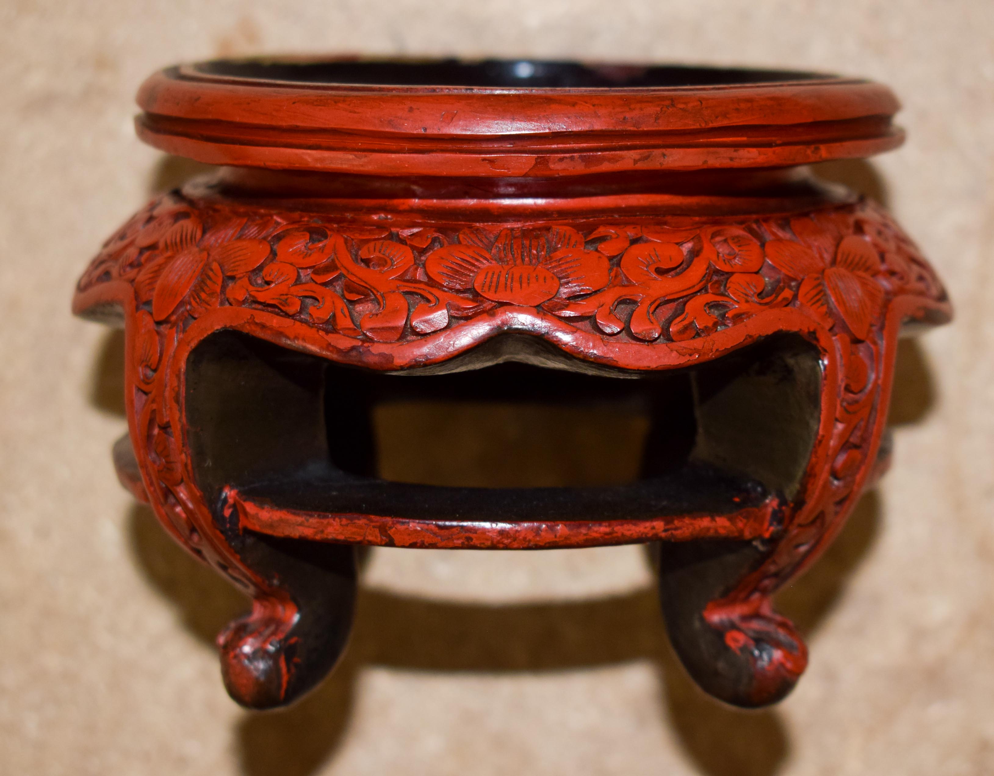 A RARE 19TH CENTURY CHINESE CARVED CINNABAR LACQUER VASE AND COVER Qing, upon a fitted stand. 37 cm - Image 13 of 20