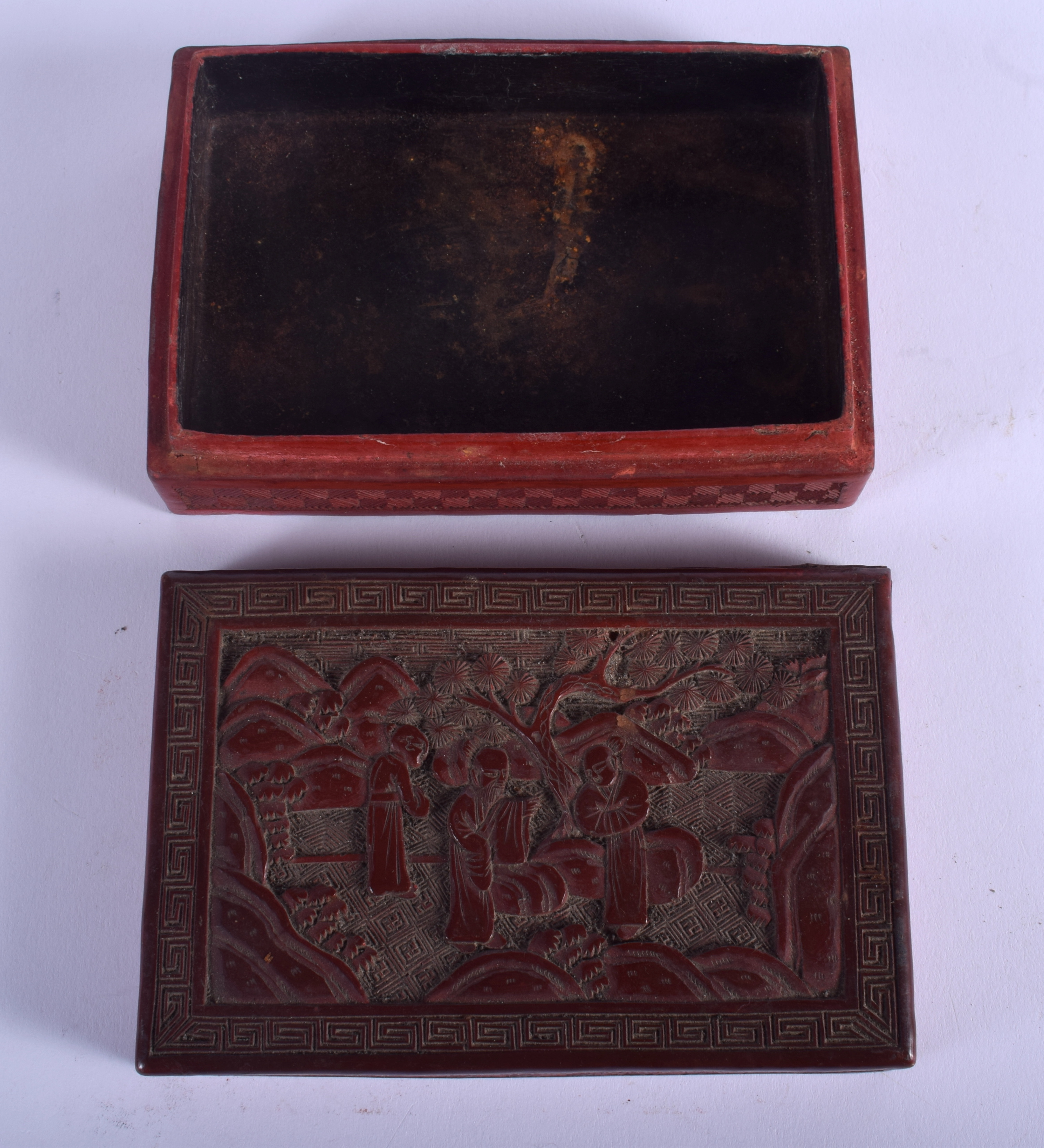 A 19TH CENTURY CHINESE CARVED CINNABAR LACQUER BOX AND COVER Qing. 14 cm x 9 cm. - Image 3 of 4