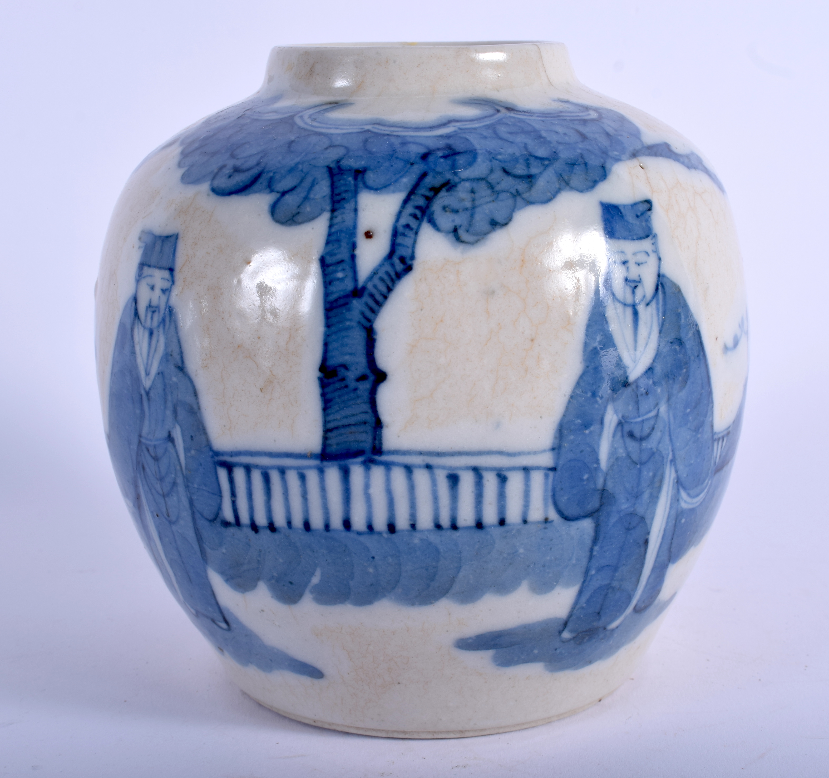 A 19TH CENTURY CHINESE BLUE AND WHITE PORCELAIN GINGER JAR Qing, painted with figures. 14 cm x 10 c