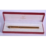 A BOXED CARTIER FOUNTAIN PEN with 18ct gold nib. 13 cm long.