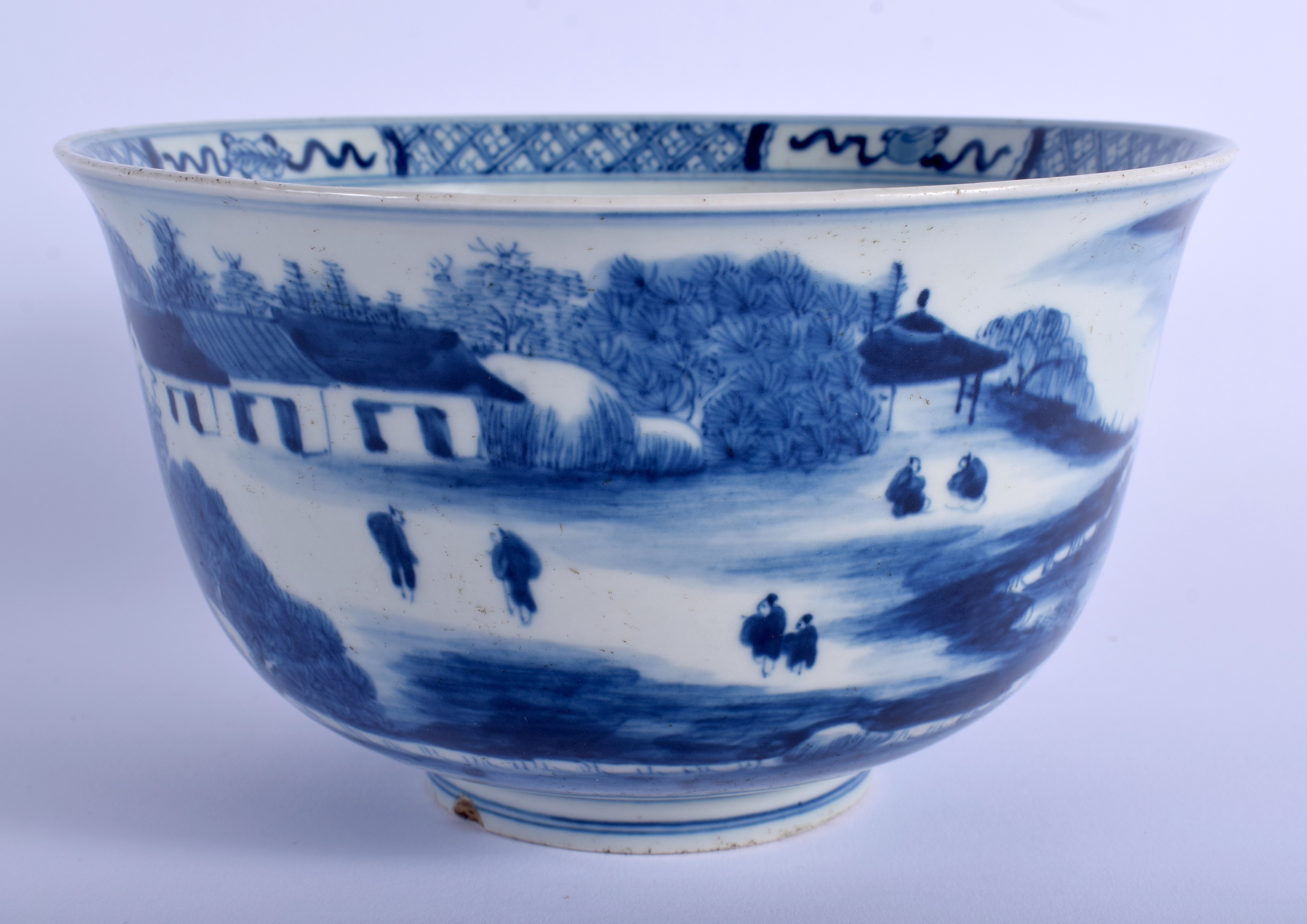 A CHINESE QING DYNASTY BLUE AND WHITE PORCELAIN BOWL Kangxi mark and possibly of the period, painte - Image 2 of 4