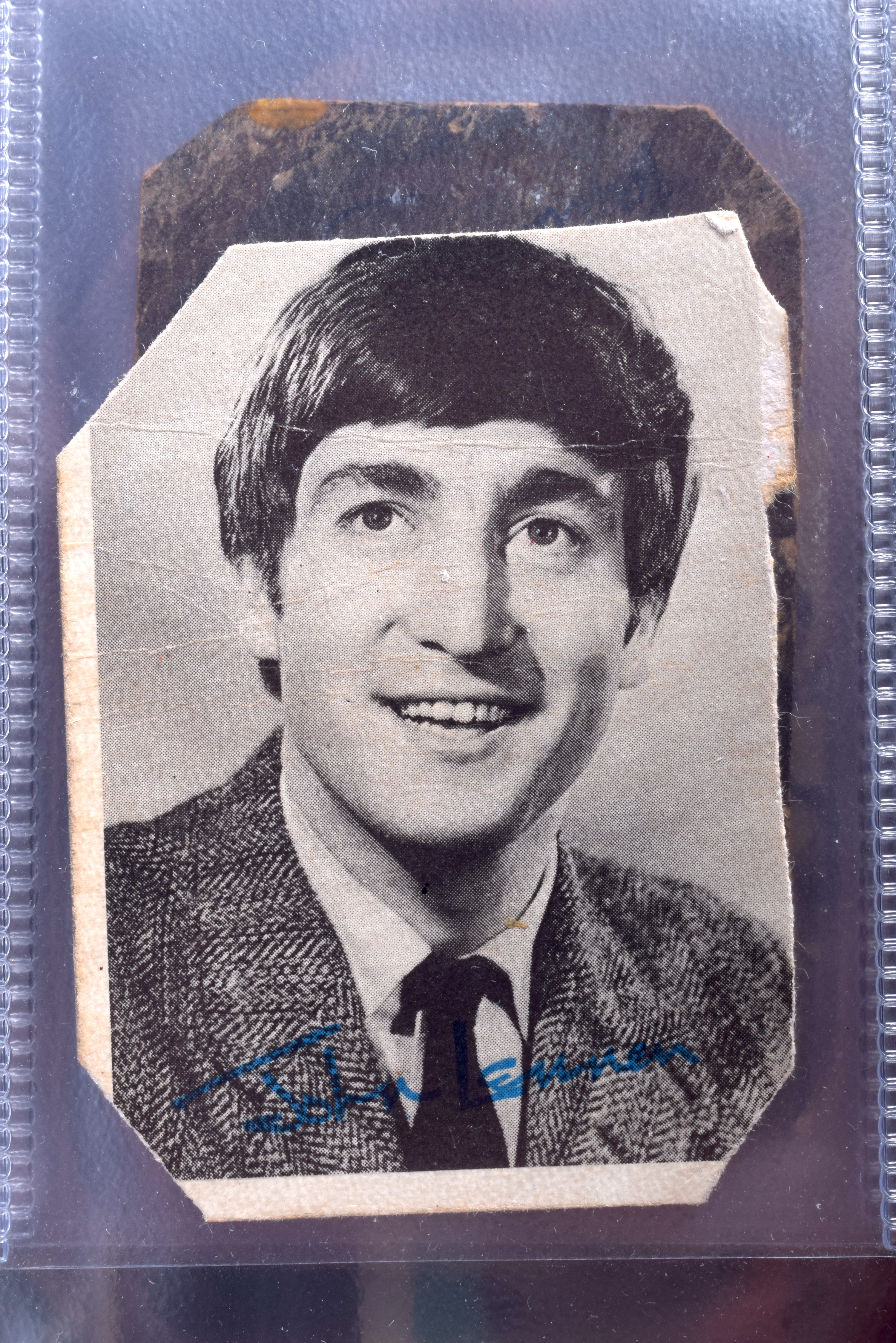 ASSORTED BEATLES MEMORABILIA including cards etc. (qty) - Image 5 of 9