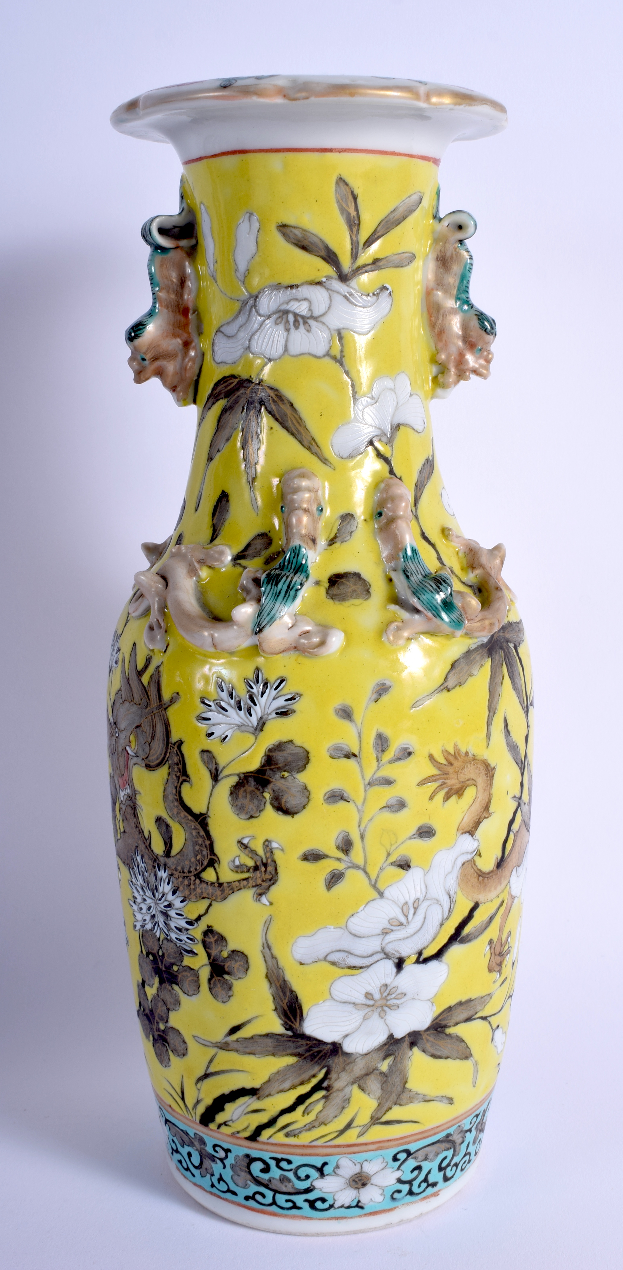 A 19TH CENTURY CHINESE FAMILLE JAUNE PORCELAIN VASE Qing, painted with dragons and chilong. 26 cm h - Image 2 of 10