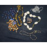 Miscellaneous group zhu beads, necklaces