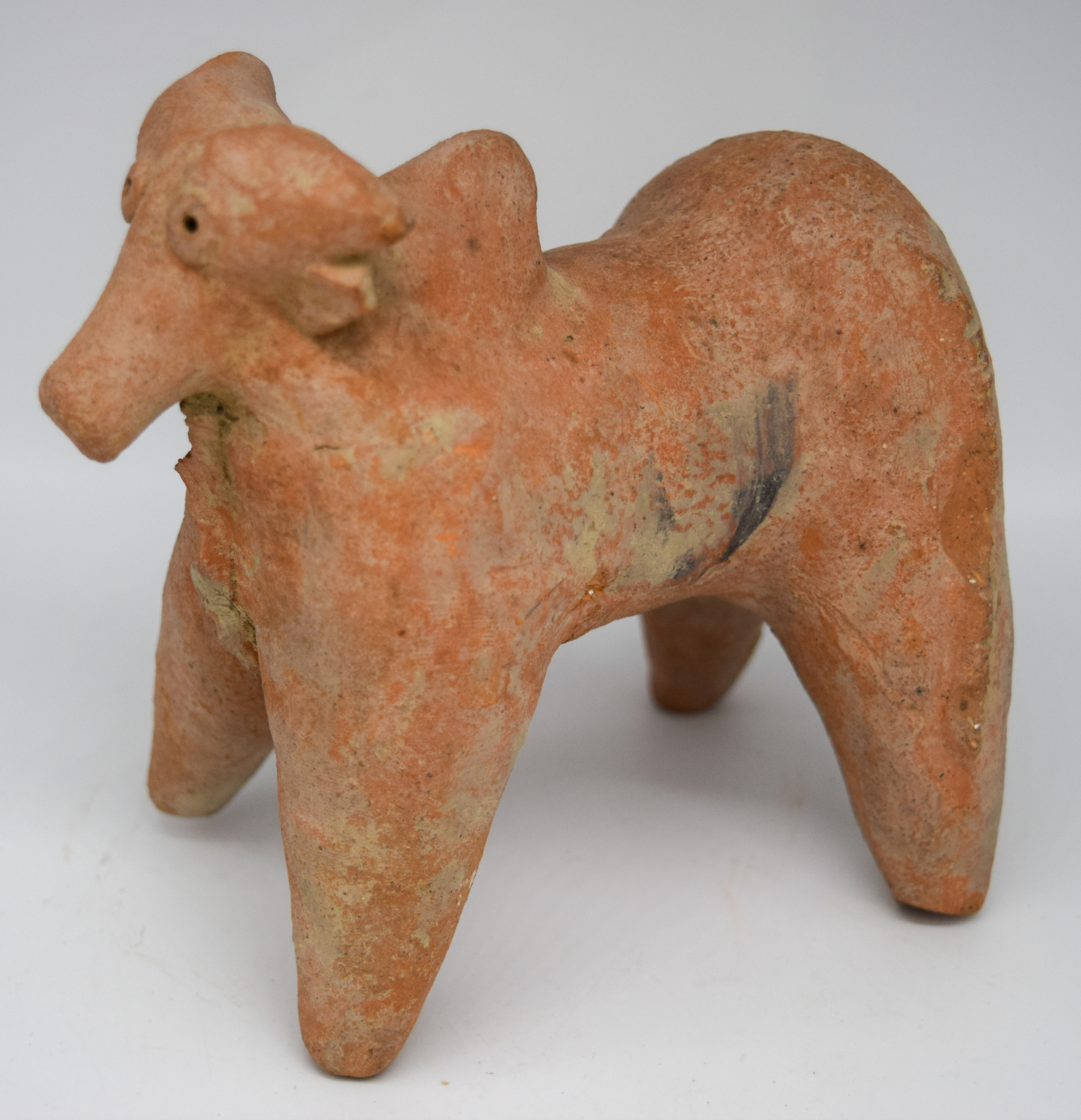 An Iranian Sassanian Terracotta bull 500CE 15 x 14 cm - Image 2 of 4