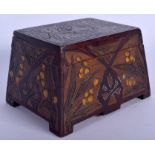 AN AUSTRIAN SECESSIONIST MOVEMENT CARVED WOOD CASKET decorated with flowers. 14 cm x 9 cm.