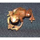 A small bronze Japanese 4 cm