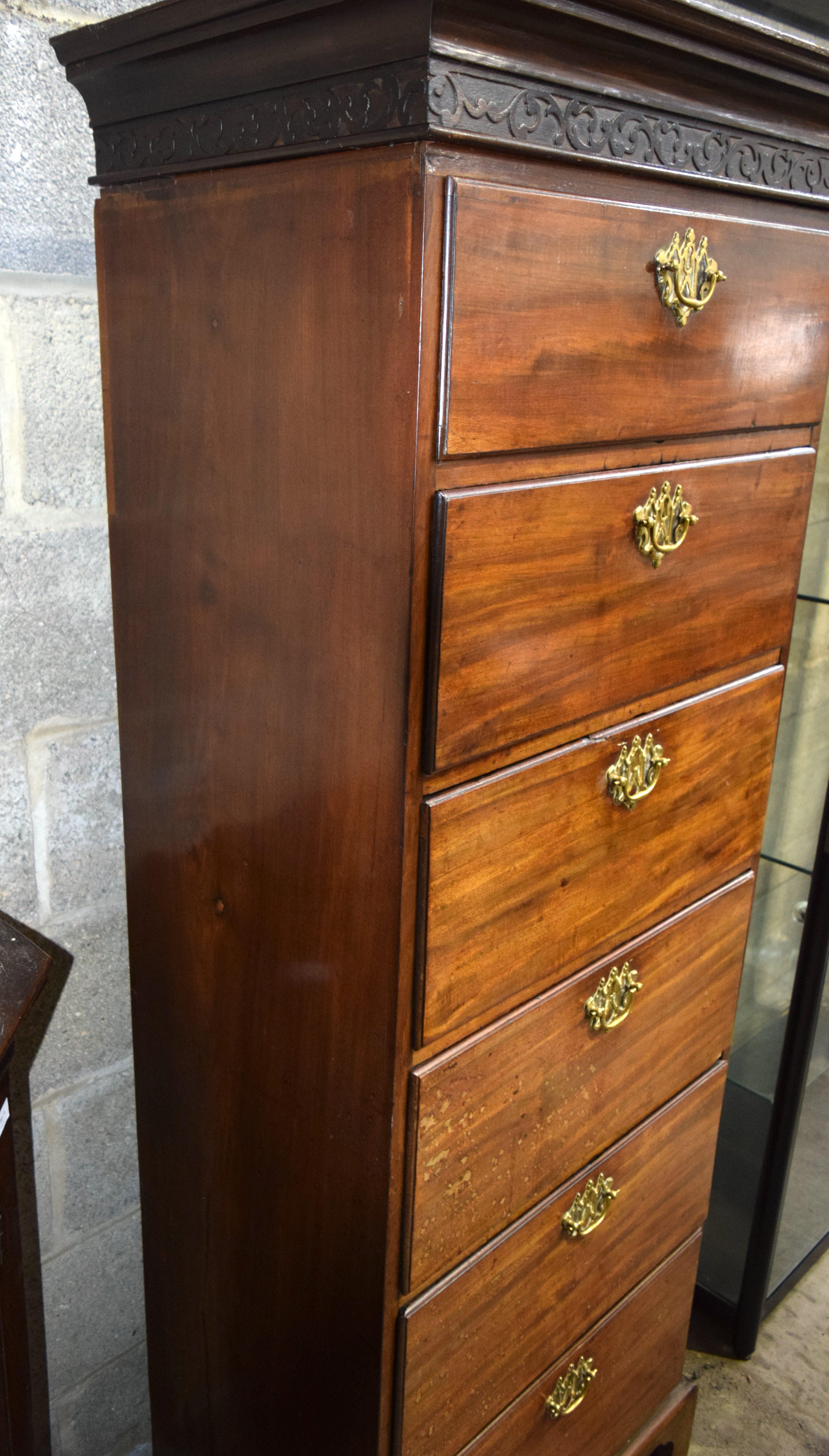 George III mahogany 6 drawer Chest. 174cm x 69cm - Image 2 of 7