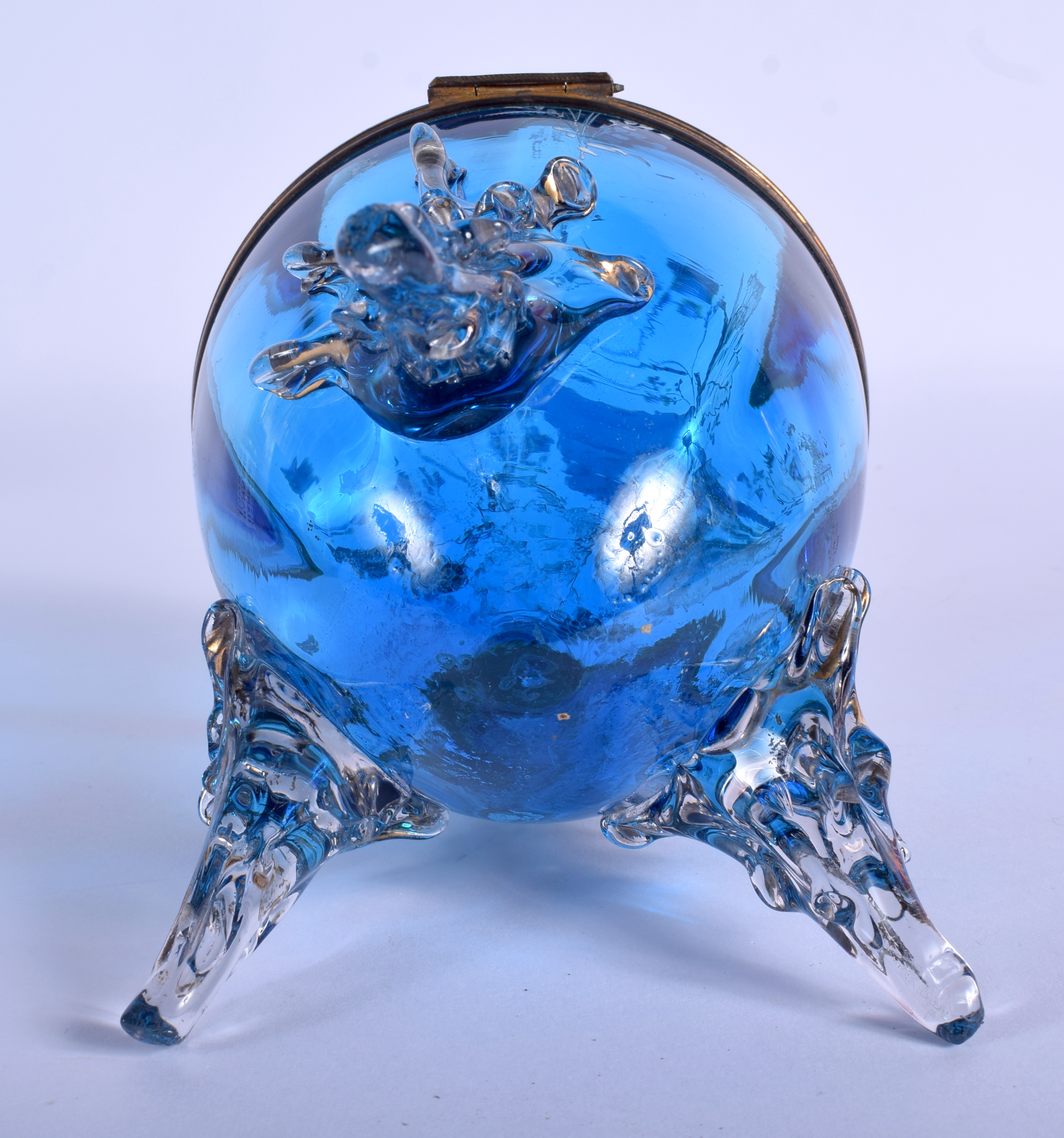 A VICTORIAN EGG SHAPED BLUE GLASS BOX AND COVER enamelled with Mary Gregory. 21 cm high. - Image 5 of 5