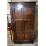 Small 18th century oak Wardrobe. 166cm x 87cm