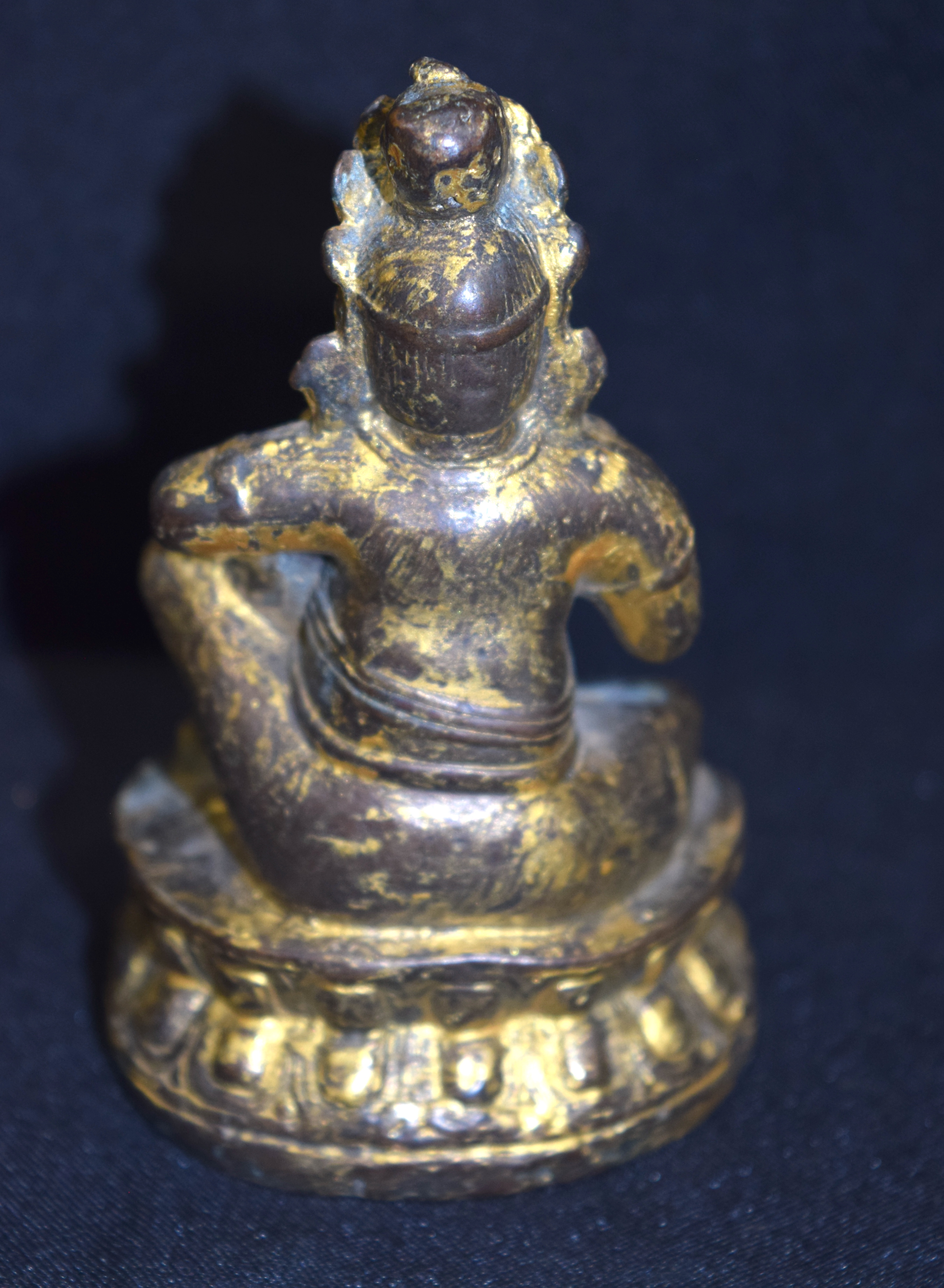 A Tibetan metal Gilt statue 10cm - Image 3 of 6