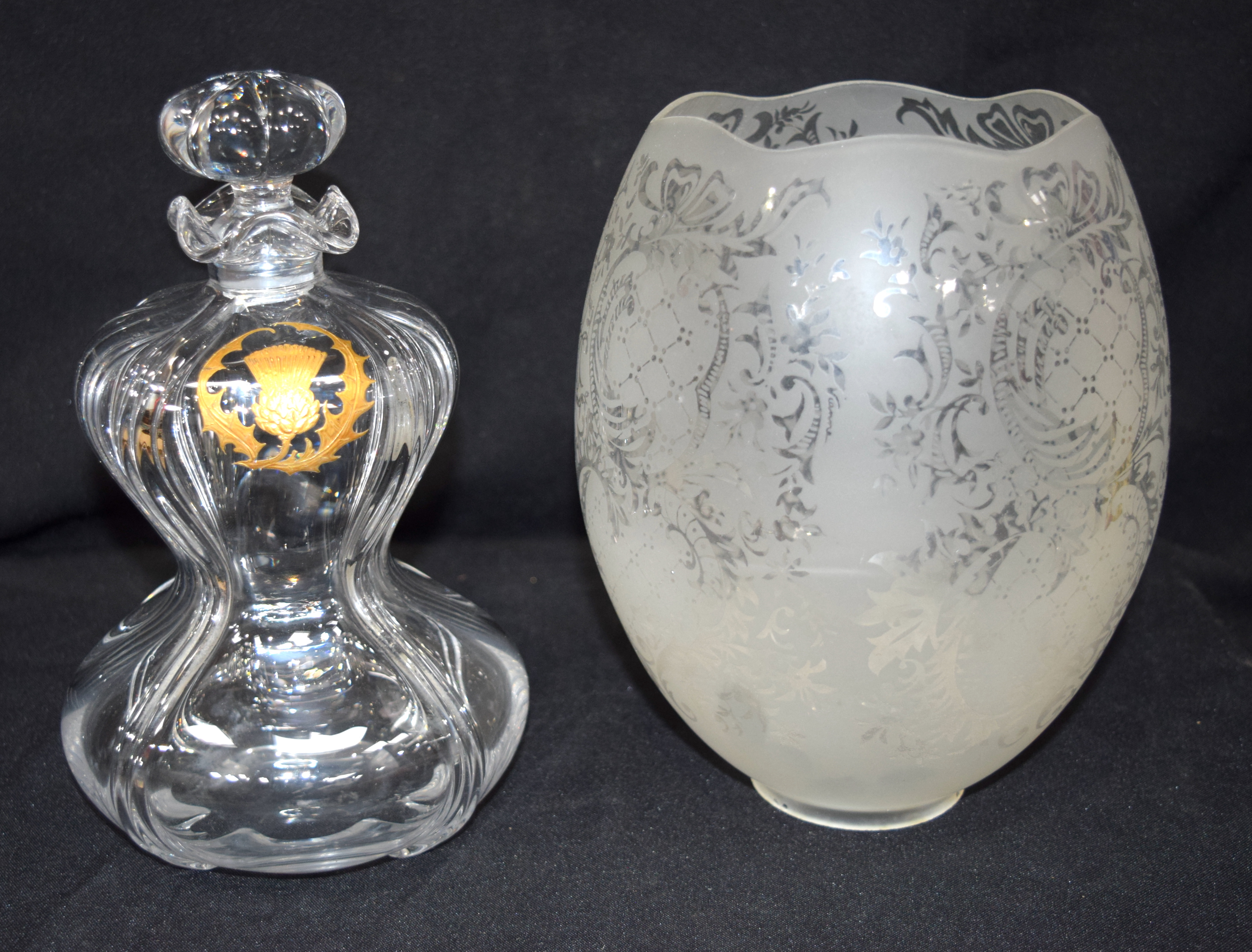 A quantity of glass objects including a decanter - Image 3 of 3