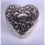 A VINTAGE SILVER HEART FORM BOX. 61 grams. 6.5 cm x 6.5 cm.