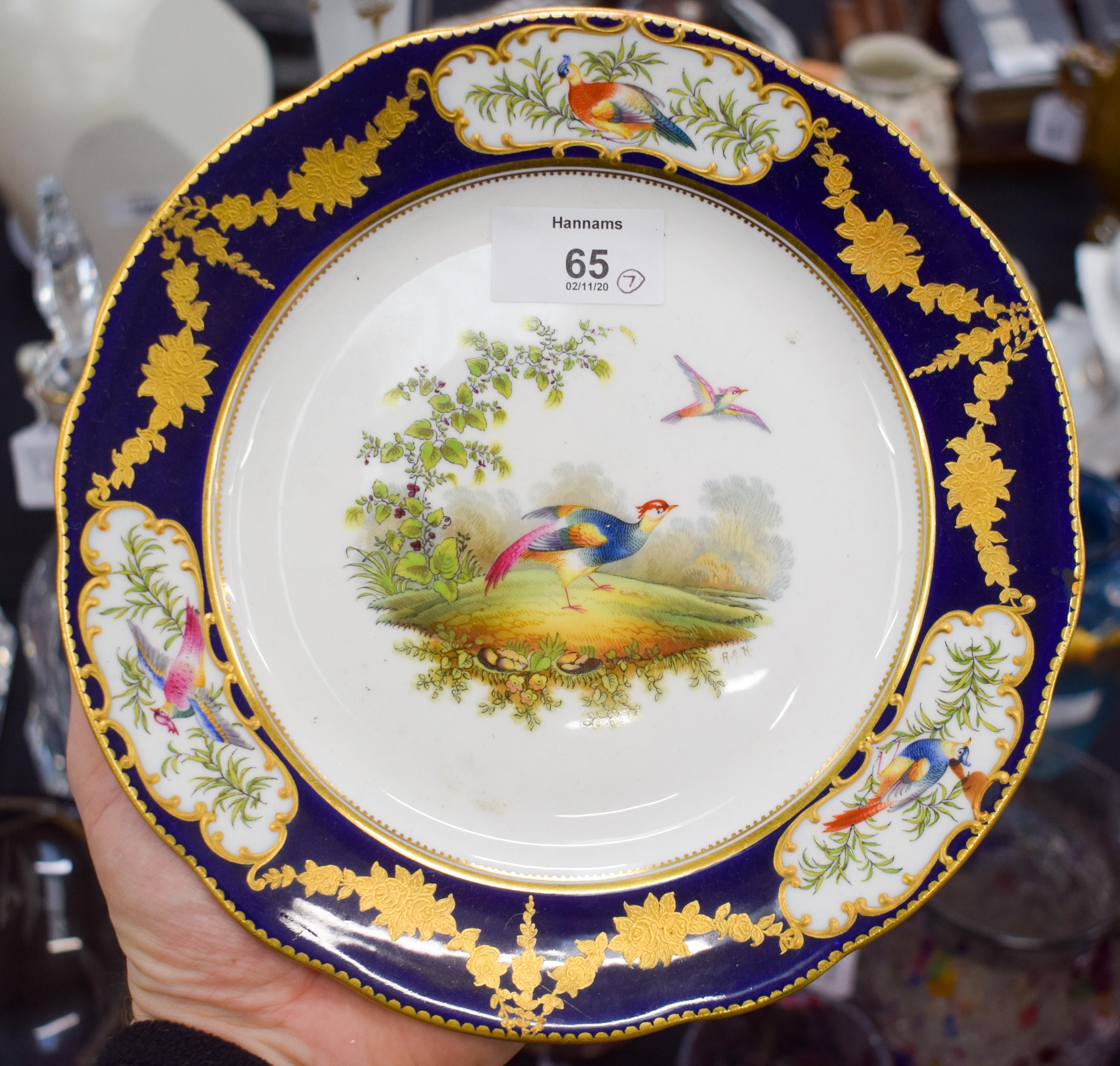 A SET OF SEVEN ANTIQUE AYNSLEY PORCELAIN CABINET PLATES painted with birds and landscapes. 22 cm di - Bild 3 aus 18