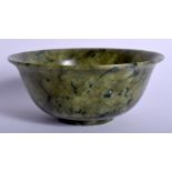 AN EARLY 20TH CENTURY CHINESE CARVED JADE BOWL Late Qing/Republic. 10 cm diameter.
