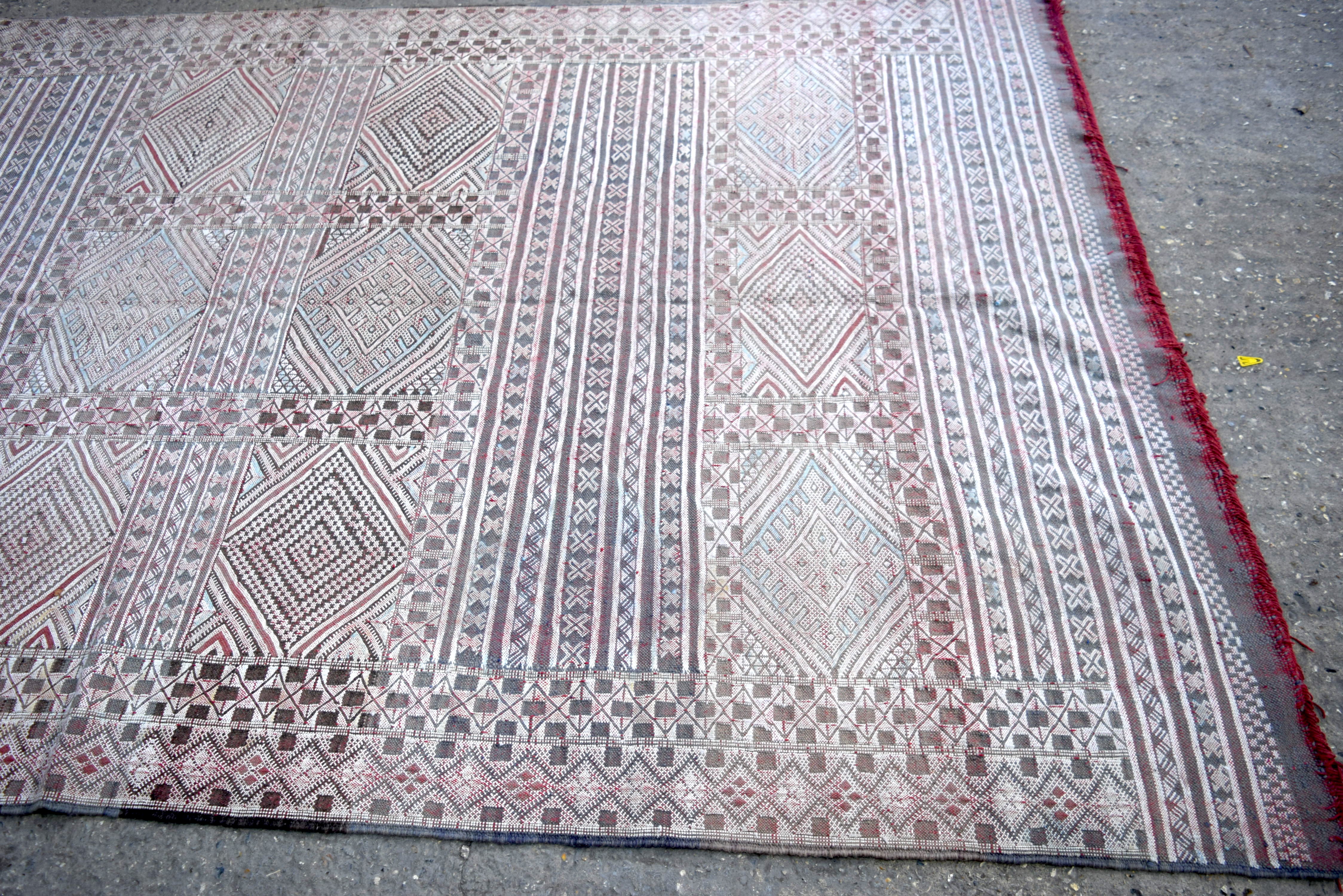 Two wool rugs. 290cm x 190cm - Image 10 of 20