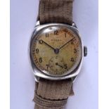 A 1940S BUREN MILITARY WRISTWATCH with stainless steel case. 2.75 cm wide.