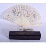 A LATE 19TH CENTURY CHINESE CARVED IVORY AND SILK FAN Late Qing/Republic. 40 cm wide extended.