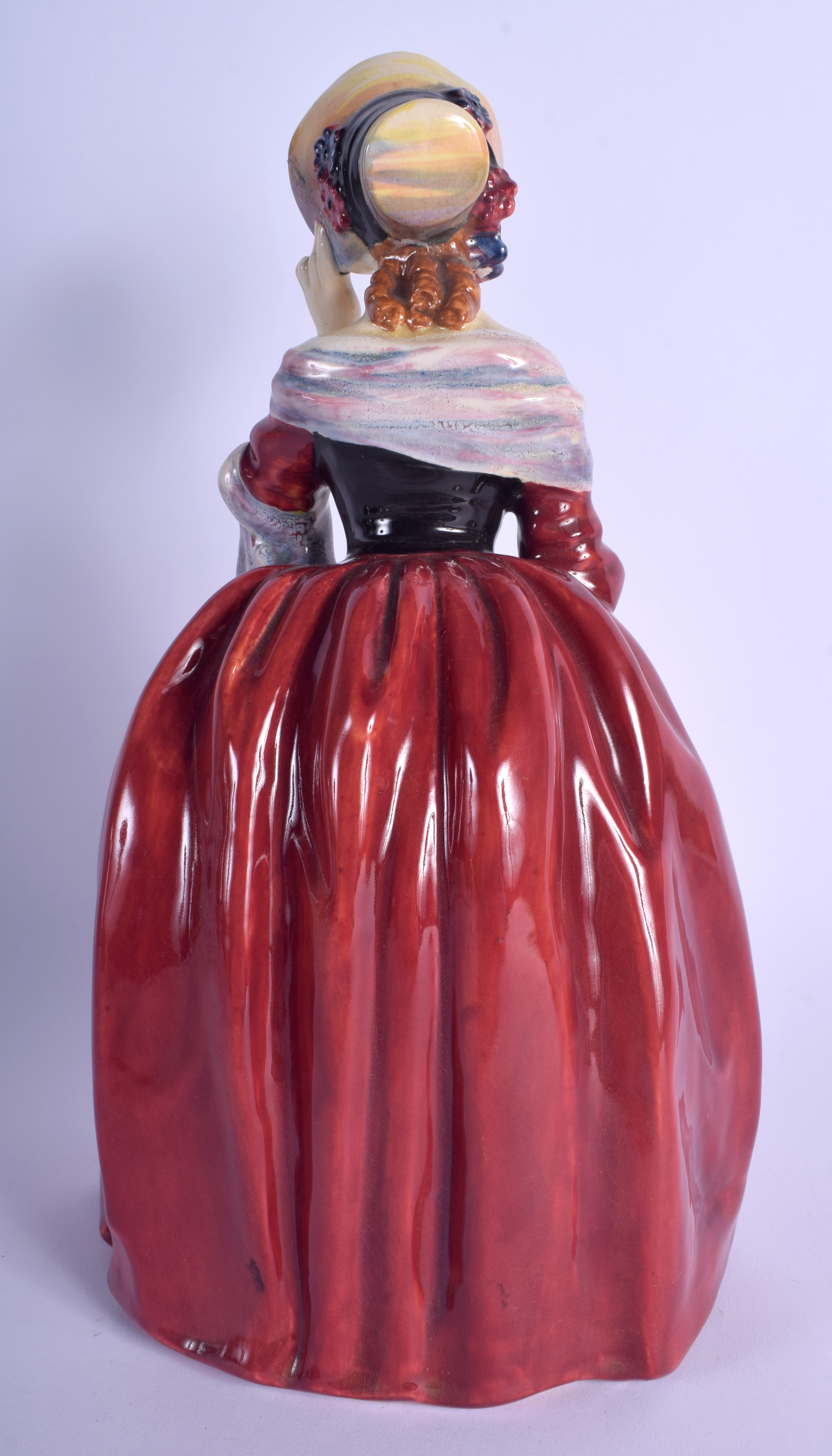 A LARGE ROYAL DOULTON FIGURE OF MARGERY HN No 1413. 29 cm high. - Bild 2 aus 3