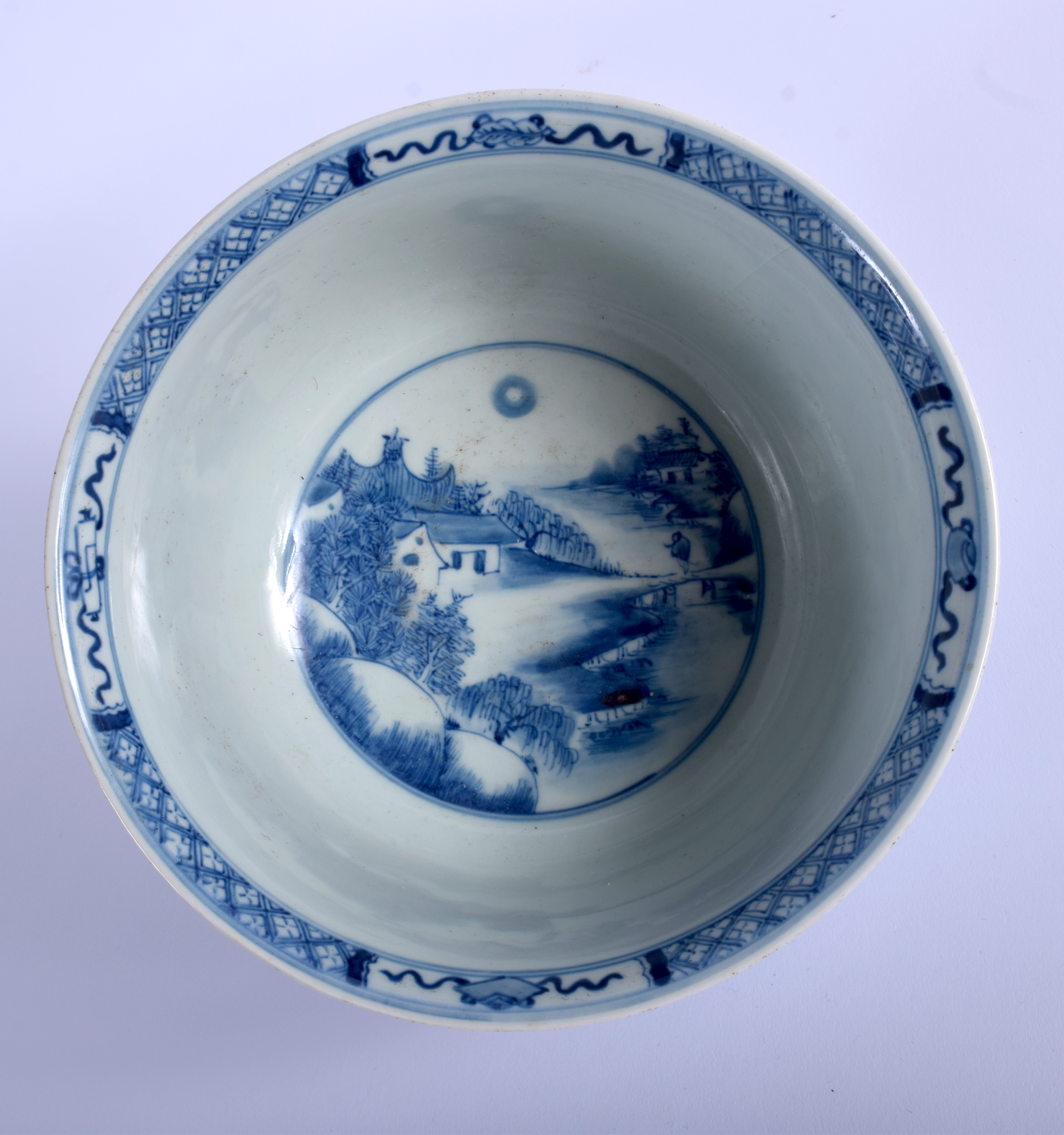 A CHINESE QING DYNASTY BLUE AND WHITE PORCELAIN BOWL Kangxi mark and possibly of the period, painte - Image 3 of 4