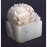 AN EARLY 20TH CENTURY CHINESE CARVED GREEN JADE SEAL Late Qing/Republic. 3.25 cm x 3.25 cm.