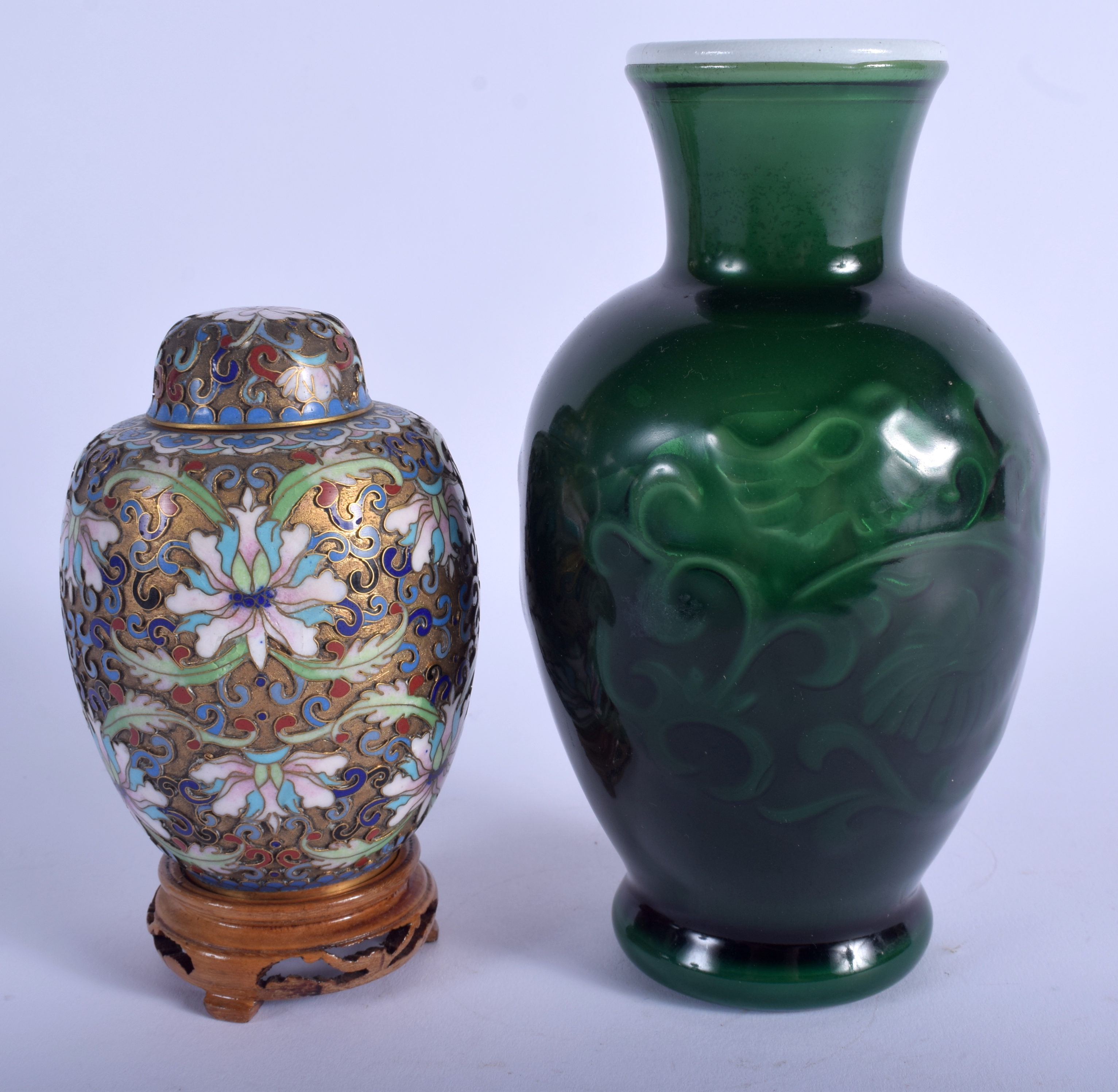 AN EARLY 20TH CENTURY CHINESE CLOISONNE ENAMEL VASE AND COVER together with a Peking style vase. La - Image 2 of 10