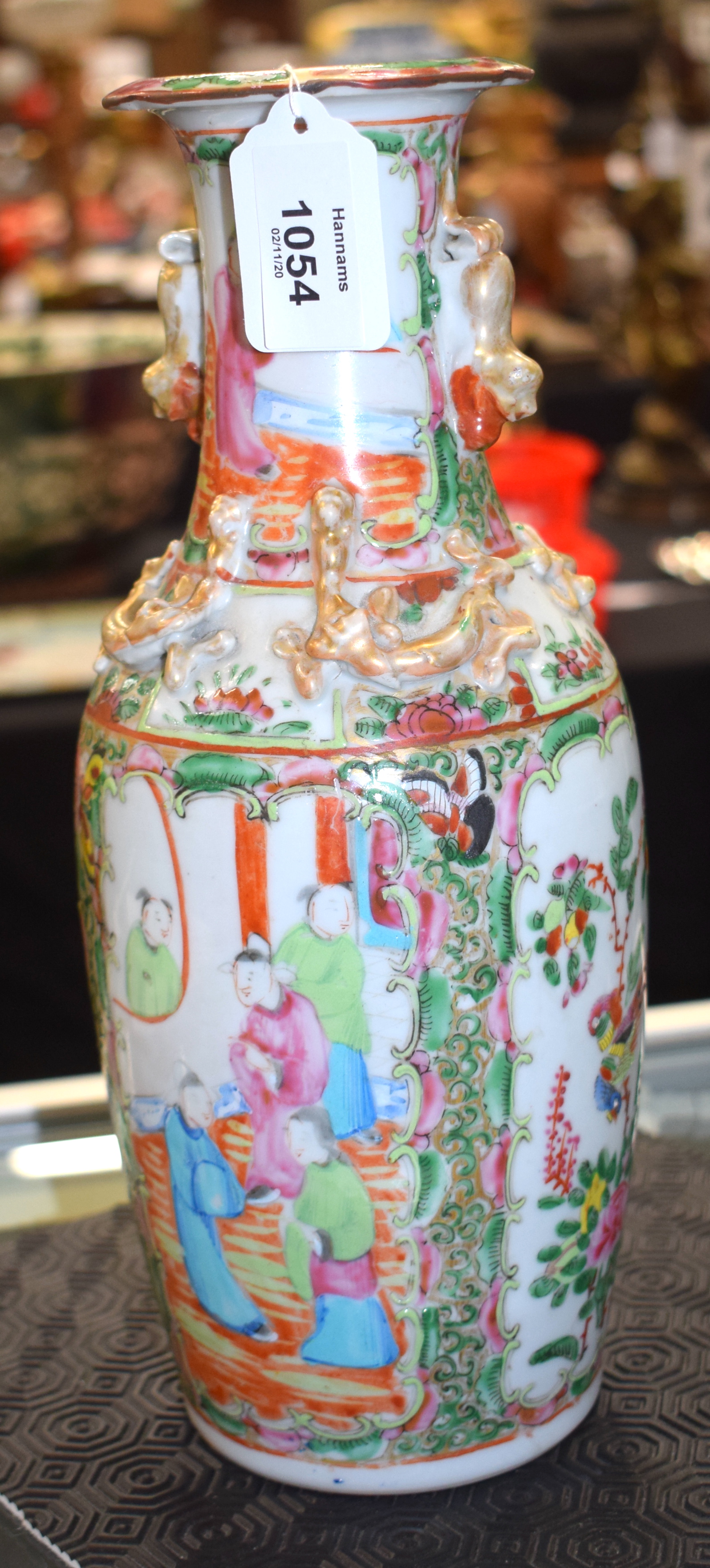 A 19TH CENTURY CHINESE CANTON FAMILLE ROSE VASE Qing, painted with figures and foliage. 31 cm high. - Image 5 of 9