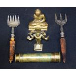 A vintage Telescope 13 cm long, 2 silver plated forks and 2 bronze buddhas (5)
