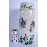 A 17TH/18TH CENTURY CHINESE FAMILLE VERTE PORCELAIN SLEEVE VASE Qing, painted with immortals amongs