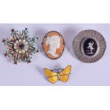 AN ANTIQUE SILVER CAMEO BROOCH together with three others. (4)