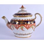 Early 19th c. Barr Flight and Barr good spirally moulded teapot and cover painted with an unusual im