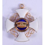 AN 18CT GOLD AND ENAMEL MEDALLION. 7.8 grams. 3.25 cm wide.
